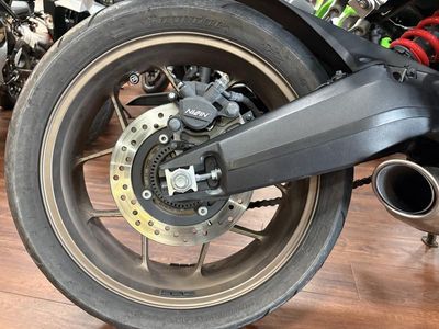 2023 Honda CB650R — photo 14 view