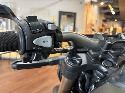 2023 Honda CB650R — photo 19 view