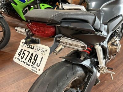 2023 Honda CB650R — photo 12 view