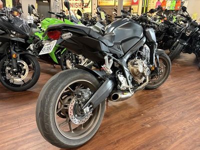 2023 Honda CB650R — photo 13 view