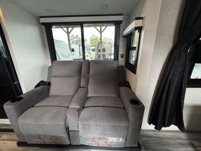 2025 Jayco JAY FLIGHT - Photo 11