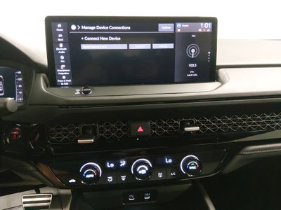 2023 Honda Accord Hybrid — photo 13 view