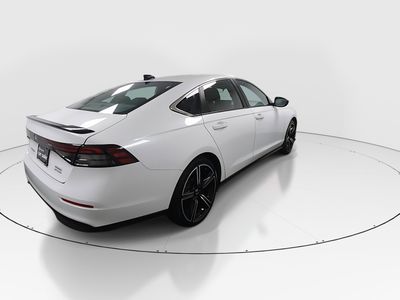 2023 Honda Accord Hybrid — photo 7 view