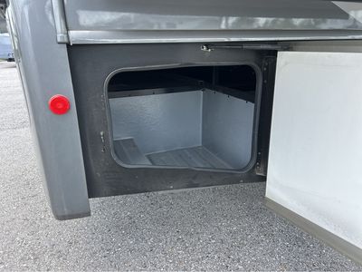 2021 Fleetwood Bounder - Photo 6
