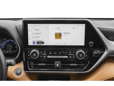 2026 Toyota Highlander — photo 7 view