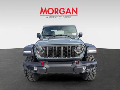 2026 Jeep Gladiator — photo 8 view