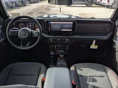 2026 Jeep Gladiator — photo 15 view
