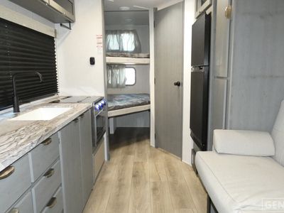 2024 Forest River Ozark - Photo 5