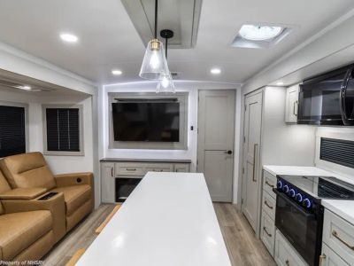 2025 Brinkley RV Model Z AIR - Photo 6