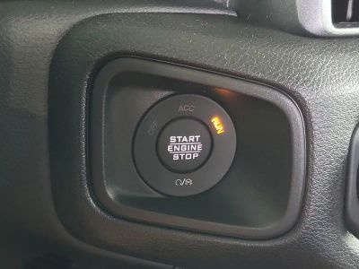 2026 Jeep Wrangler — photo 26 view