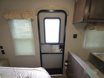 2019 Keystone RV Hideout Mini - Photo 13
