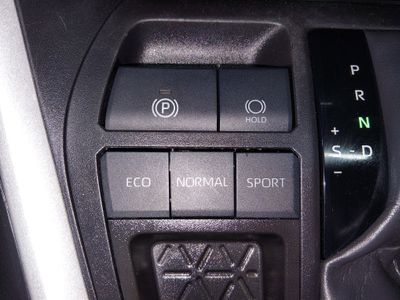 2024 Toyota RAV4 - Photo 20