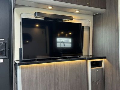 2026 Airstream Atlas 25MS - Photo 8