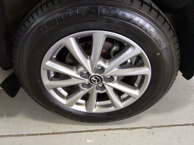 2025 Mazda CX-5 - Photo 17