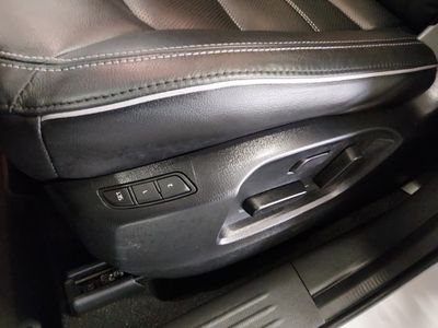 2025 Mazda CX-5 - Photo 14