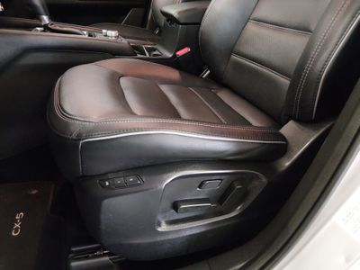 2025 Mazda CX-5 - Photo 13