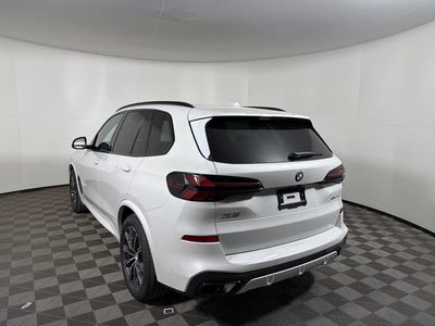 2026 BMW X5 xDrive40i — side profile view