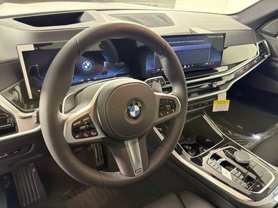 2026 BMW X5 xDrive40i — photo 13 view