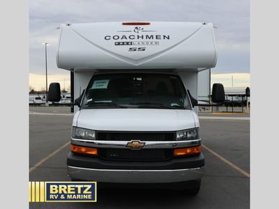 2026 Coachmen RV Freelander - Photo 3