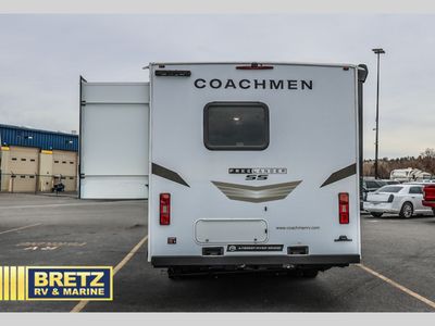 2026 Coachmen RV Freelander - Photo 6
