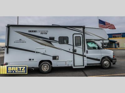 2026 Coachmen RV Freelander - Photo 8