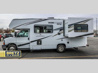 2026 Coachmen RV Freelander - Photo 7