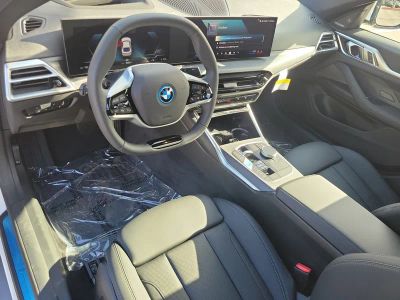 2026 BMW i4 — photo 21 view