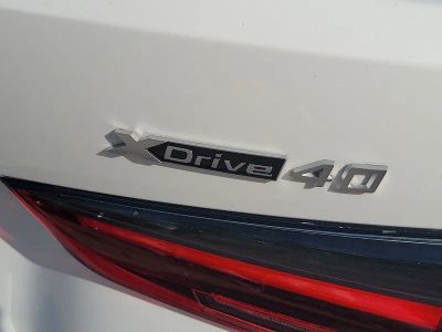 2026 BMW i4 — detail view