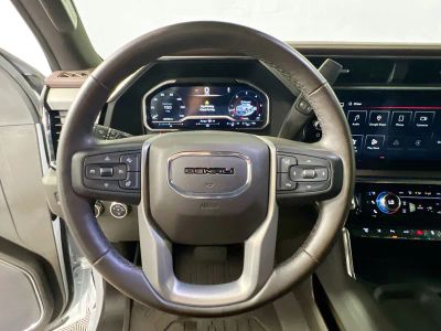 2024 GMC Sierra 3500HD — photo 15 view