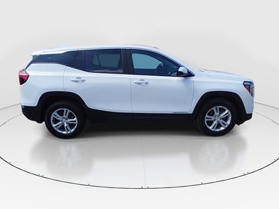 2024 GMC Terrain — photo 8 view