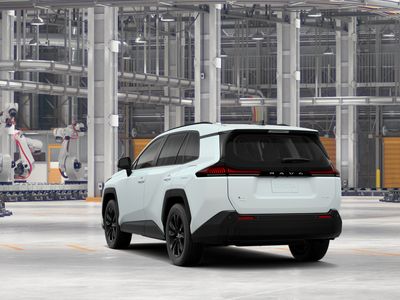 2026 Toyota RAV4 - Photo 9