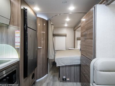 2026 Thor Motor Coach Tiburon - Photo 11