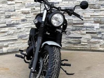 2025 Honda Shadow Phantom ABS - Photo 3