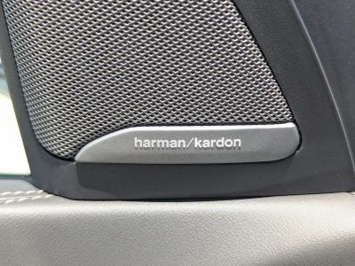2026 BMW X5 — photo 18 view