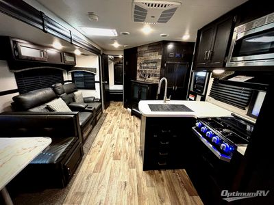 2020 Venture RV SportTrek Touring Edition - Photo 5