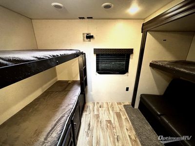 2020 Venture RV SportTrek Touring Edition - Photo 19