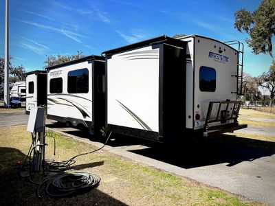 2020 Venture RV SportTrek Touring Edition - Photo 3