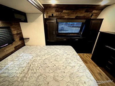 2020 Venture RV SportTrek Touring Edition - Photo 7