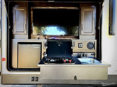 2020 Venture RV SportTrek Touring Edition - Photo 23