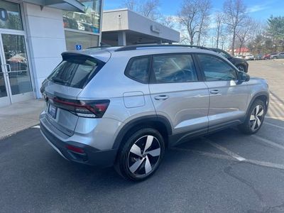 2025 Volkswagen Taos S - Photo 5