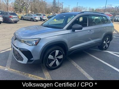 2025 Volkswagen Taos S - Photo 9