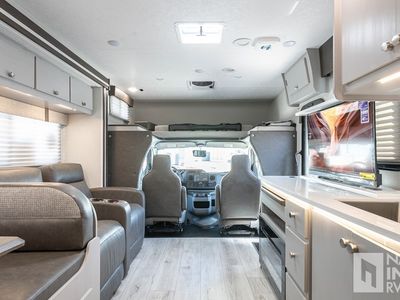 2026 Coachmen Freelander - Photo 9