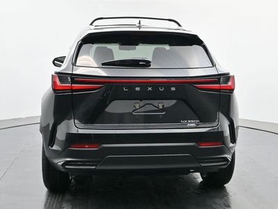 2026 Lexus NX HYBRID - Photo 4