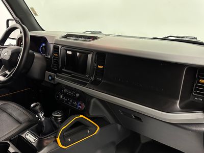 2021 Ford Bronco - Photo 28