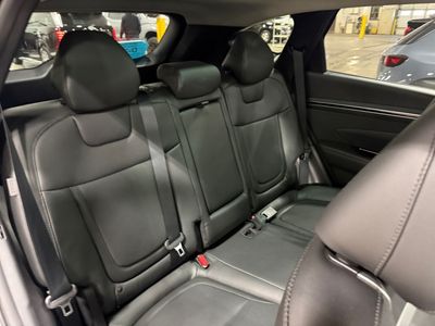 2024 Hyundai Tucson Hybrid - Photo 14