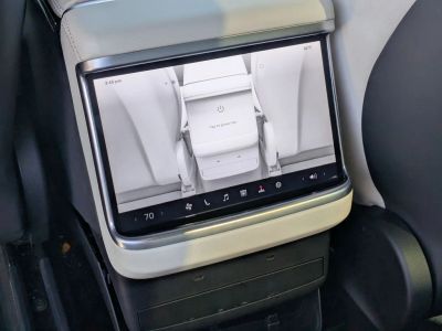 2024 Tesla Model X — photo 18 view