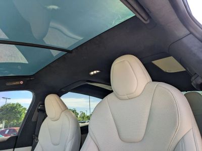 2024 Tesla Model X — photo 30 view