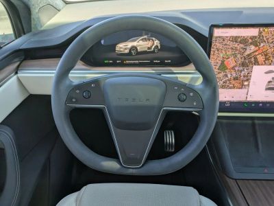 2024 Tesla Model X — photo 11 view
