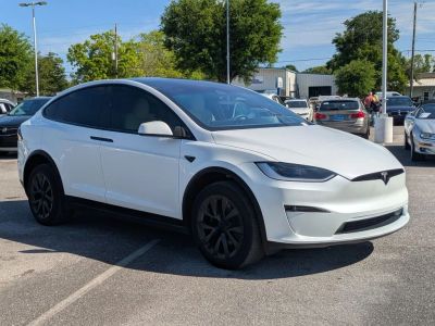 2024 Tesla Model X — photo 8 view