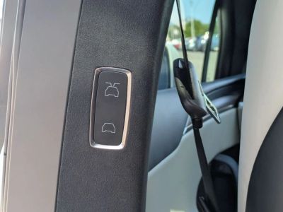 2024 Tesla Model X — photo 15 view